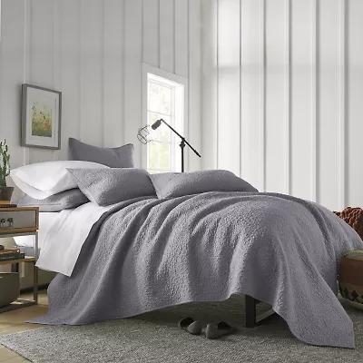 Linden Street Addison Quilt