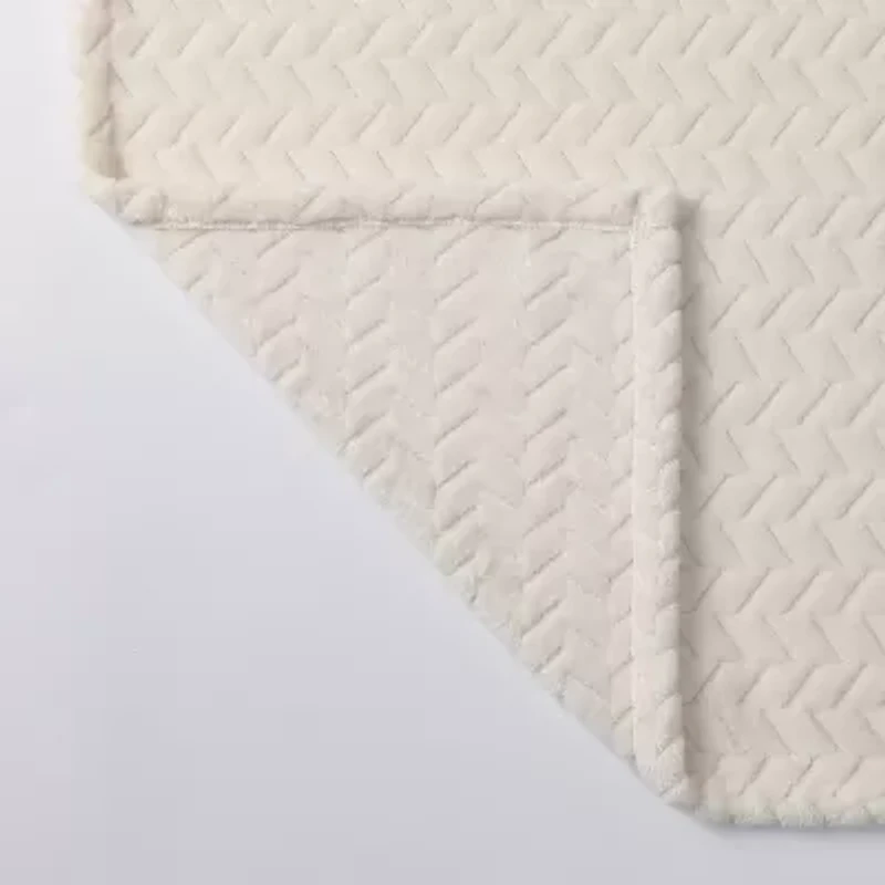 Echo Plush Throw