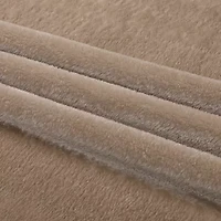 Ellora Plush Heavyweight Throw