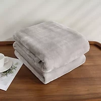 Ellora Plush Heavyweight Throw