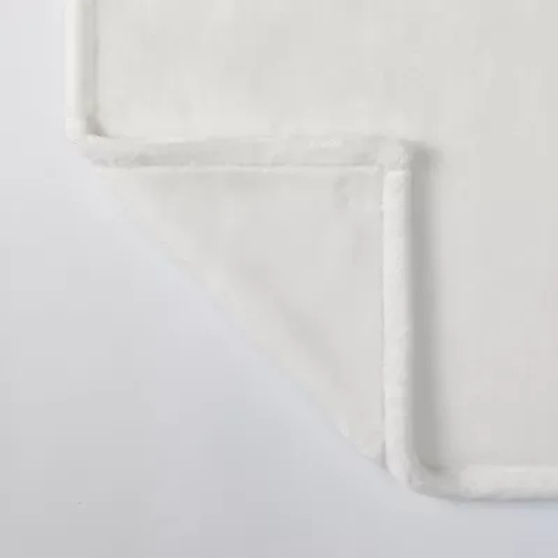 Ellora Plush Heavyweight Throw