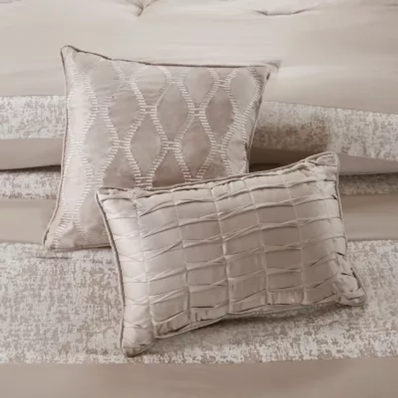 Madison Park Elicia 7-pc. Chenille Jacquard Comforter Set