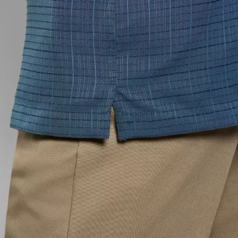 Van Heusen Weekend Mens Short Sleeve Moisture Wicking Camp Shirt