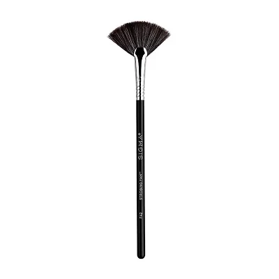 Sigma Beauty F42 Strobing Fan Brush