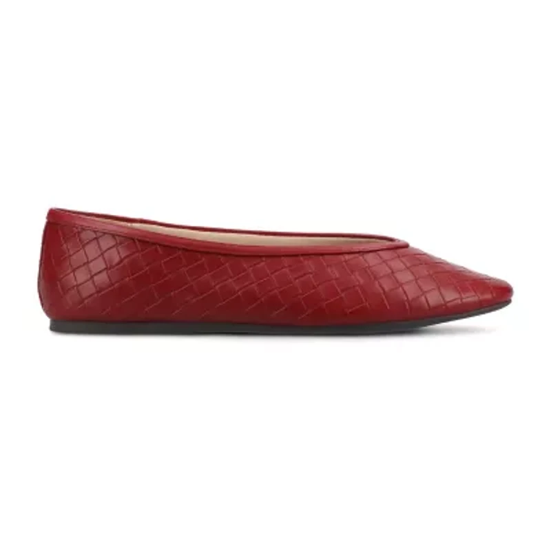 Journee Collection Womens Almond Closed Toe Ballet Flats