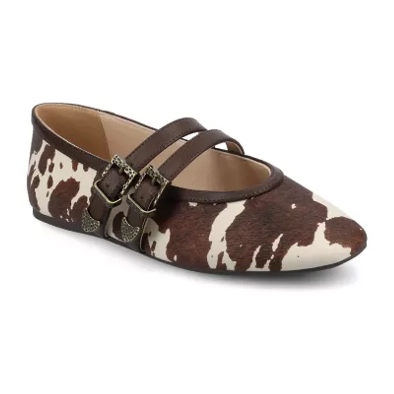 Journee Collection Womens Almond Closed Toe Ballet Flats