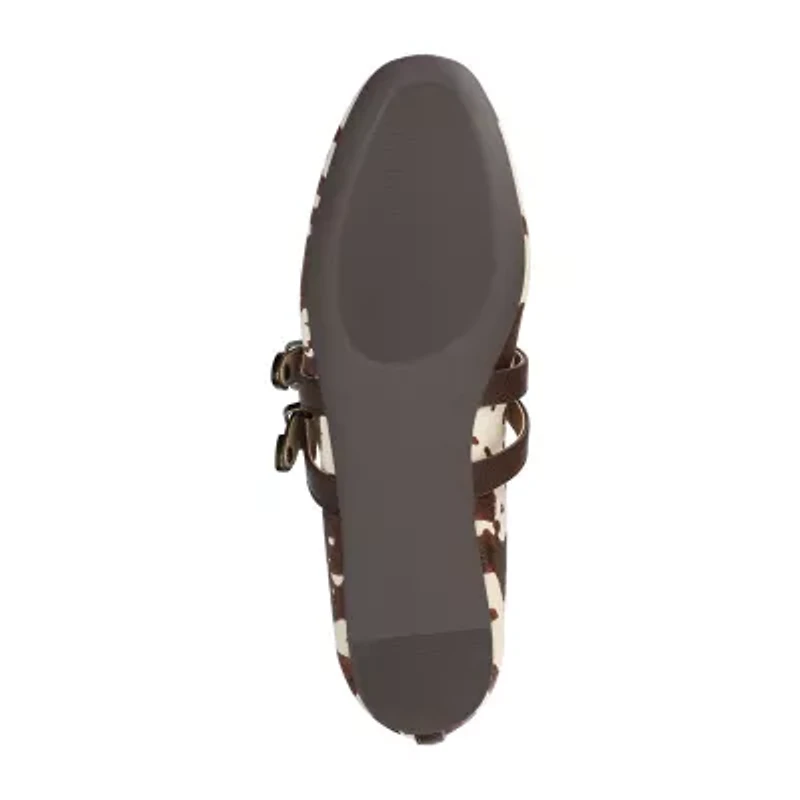 Journee Collection Womens Almond Closed Toe Ballet Flats