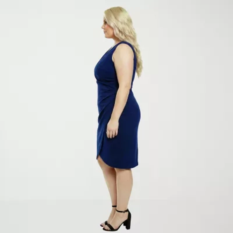24seven Comfort Apparel Womens Plus Sleeveless Midi Wrap Dress