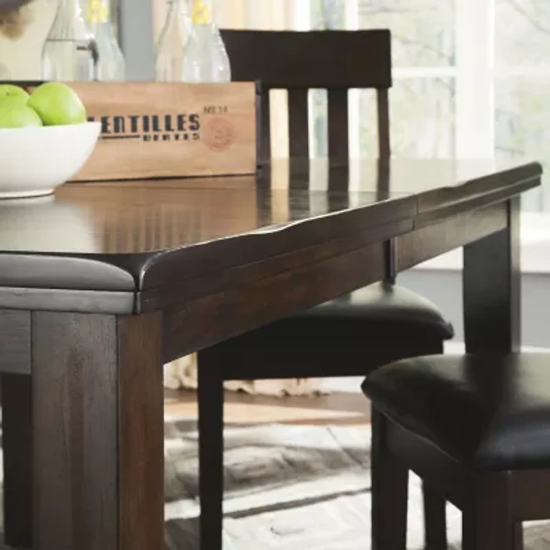 Signature Design by Ashley® Towson -Pc Standard Height Dining Set