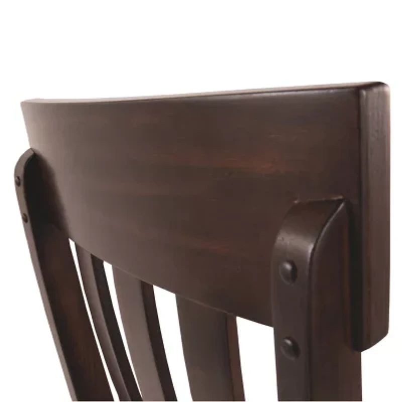 Signature Design by Ashley® Towson -Pc Standard Height Dining Set