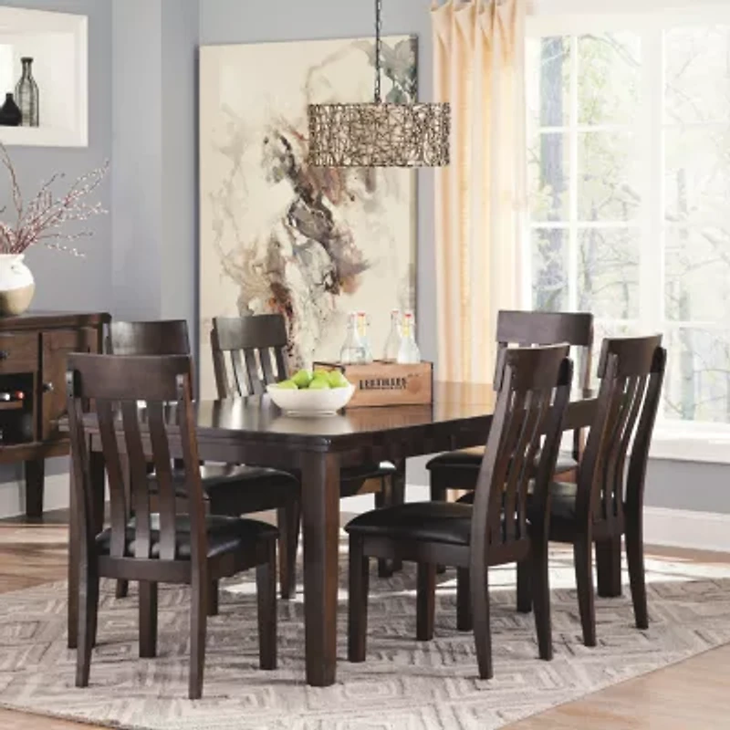 Signature Design by Ashley® Towson 7-Pc Standard Height Dining Set
