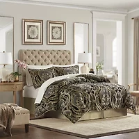 Croscill Julius 4-pc. Midweight Comforter Set
