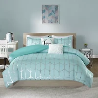 Intelligent Design Khloe Metallic Printed Duvet Cover Set with decorative pillows