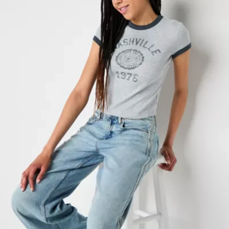 Arizona Womens Crew Neck Short Sleeve Juniors Graphic T-Shirt