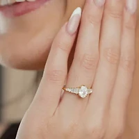 (Si2 / G) Womens 1 1/3 CT. T.W. Lab Grown White Diamond 10K Gold Oval Cocktail Ring