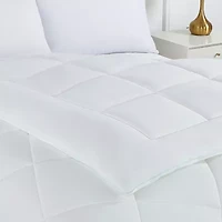 Comfort Touch by Therapedic™ Cooling Midweight Comforter