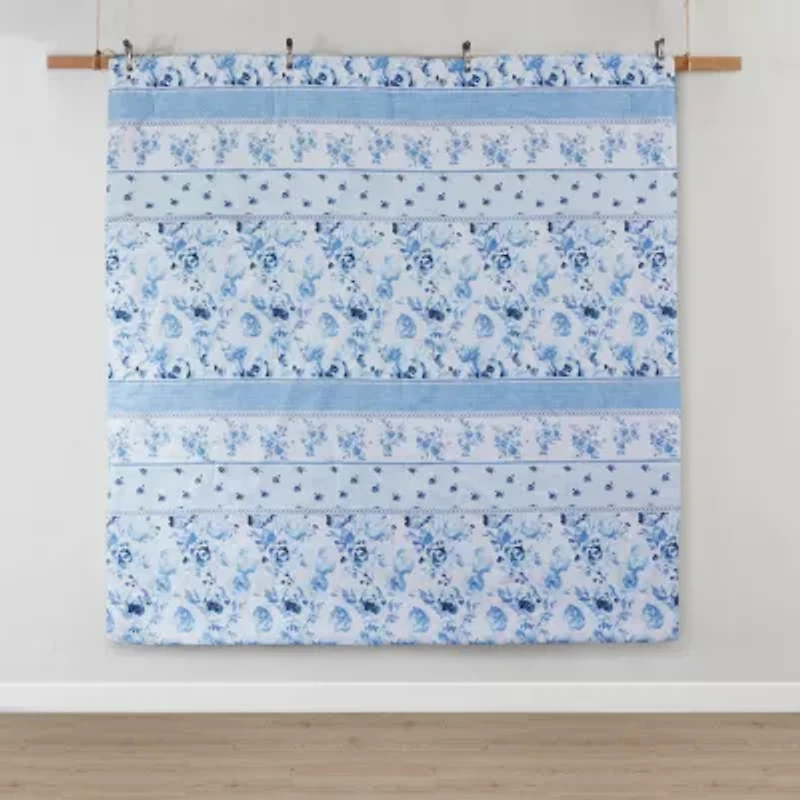 Intelligent Design Kaia Floral Midweight Comforter Set