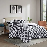 Intelligent Design Lana Checkered Midweight Comforter Set