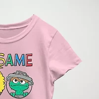 Little & Big Kid Girls Crew Neck Short Sleeve Regular Fit Sesame Street Graphic T-Shirt