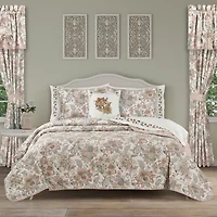 Royal Court Janessa Quilt Set