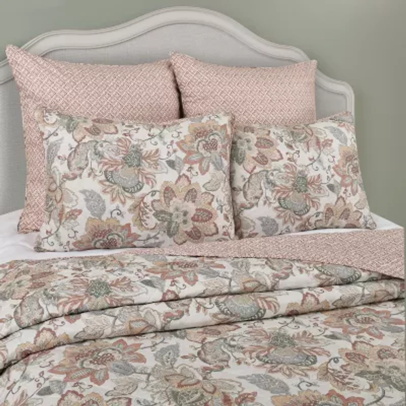 Royal Court Janessa Quilt Set