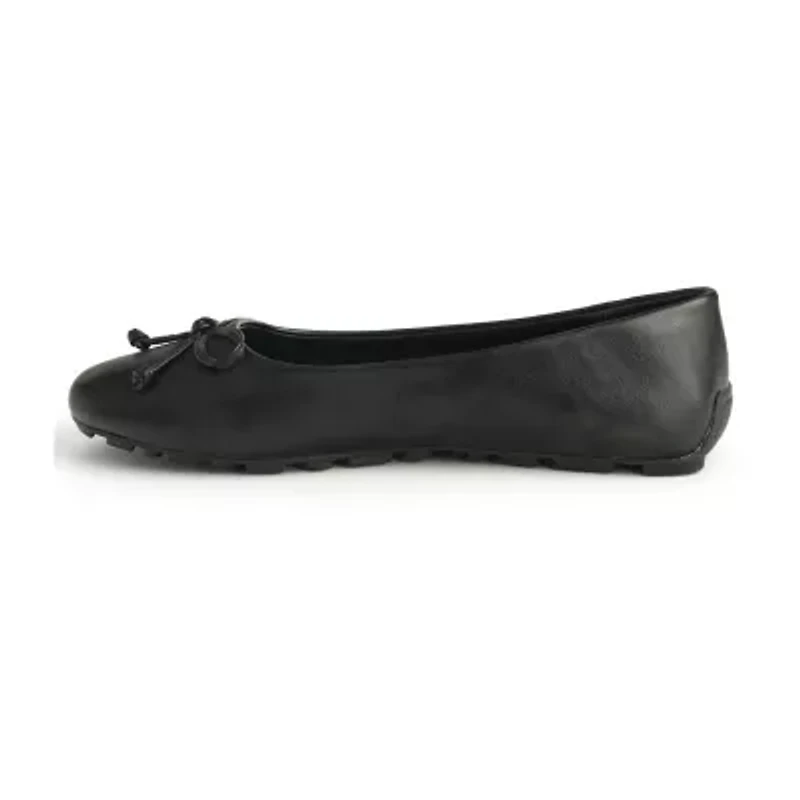 New York & Company Women'S Frankie Ballet Flats Womens Round Closed Toe