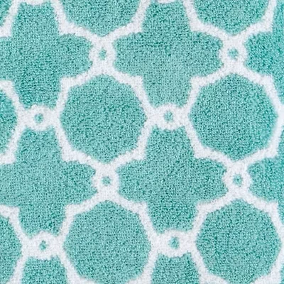 Liz Claiborne Signature Plush Textured Bath Towel