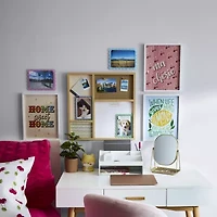 Pink Sky 5 X 7 Scallop Edge Blue Acrylic 1-Opening Tabletop Frame