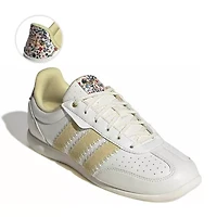 adidas Barreda Low Womens Sneakers