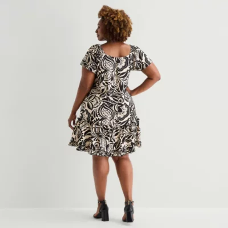 Robbie Bee Womens Plus Round Neck Short Sleeve Shift Dress