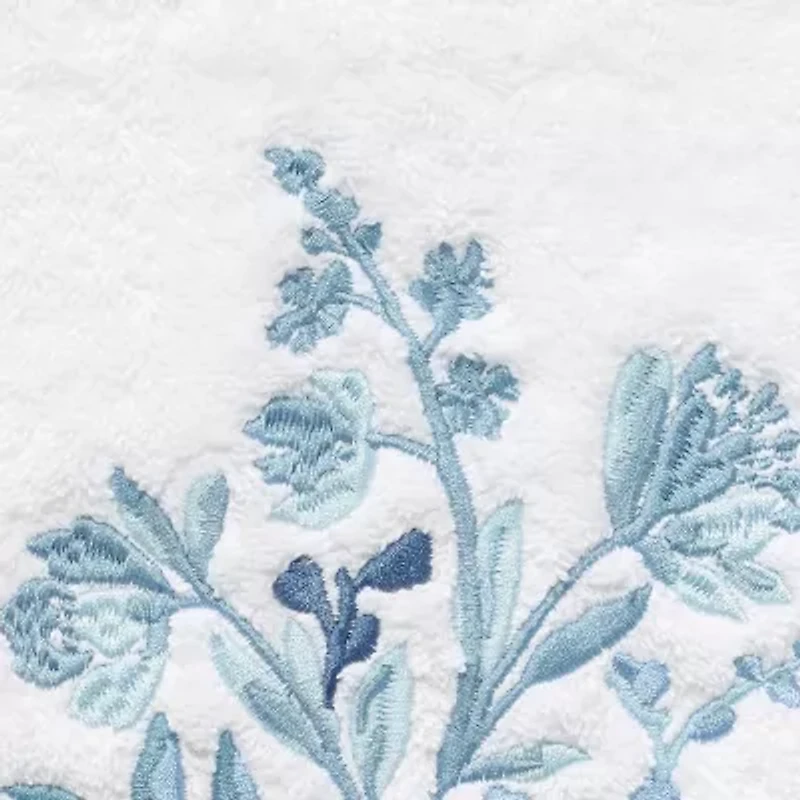 IZOD Mystic 2-pc. Floral Bath Towel