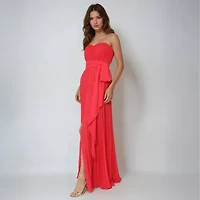 Rene by Ruiz Collection Womens Sleeveless Evening Gown