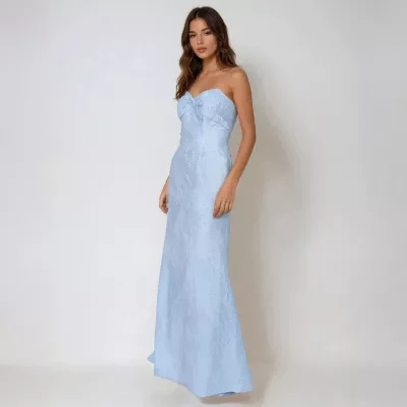 Rene by Ruiz Collection Womens Sleeveless Embroidered Evening Gown