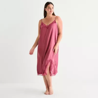 Ambrielle Womens Plus Satin Sleeveless V Neck Chemise