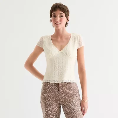 Arizona Womens Juniors V Neck Short Sleeve Lace Blouse