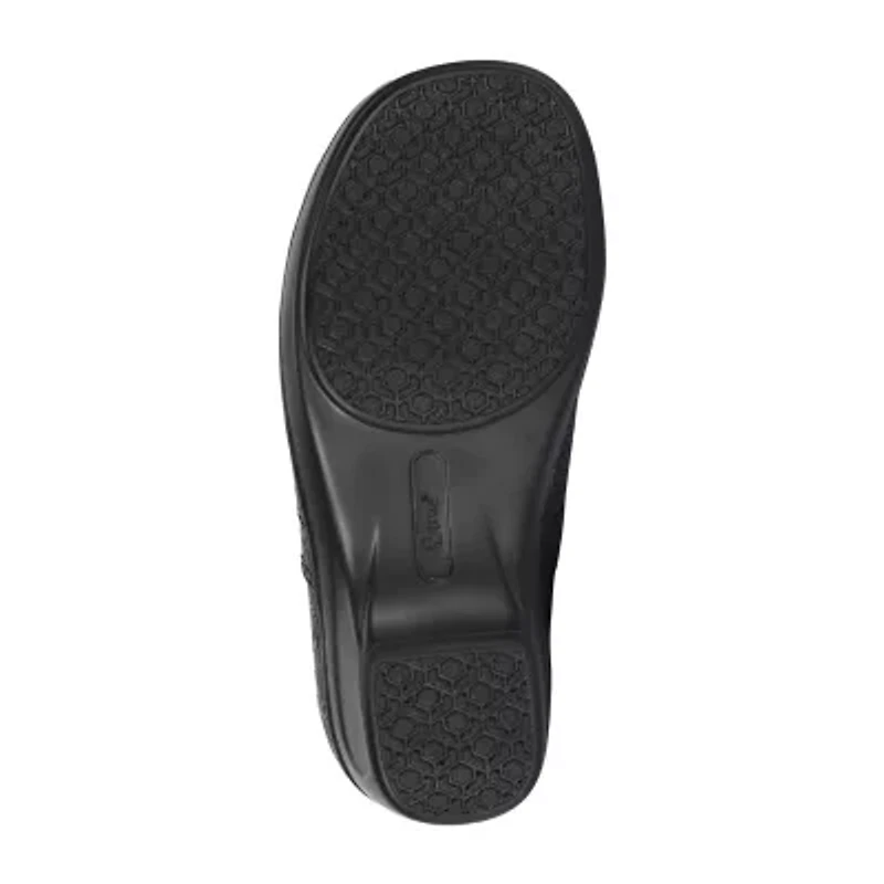 Btrue By Baretraps Brasil Womens Round Closed Toe Slip-On Shoe