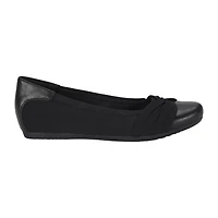 Baretraps Marcie Womens Round Closed Toe Slip-On Shoe