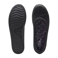 Clarks Cloudsteppers Breeze Ayla Womens Round Closed Toe Slip-On Shoe
