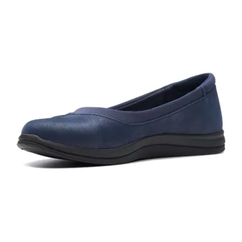 Clarks Cloudsteppers Breeze Ayla Womens Round Closed Toe Slip-On Shoe