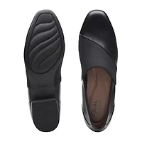 Clarks Juliet Gem Womens Round Closed Toe Loafers