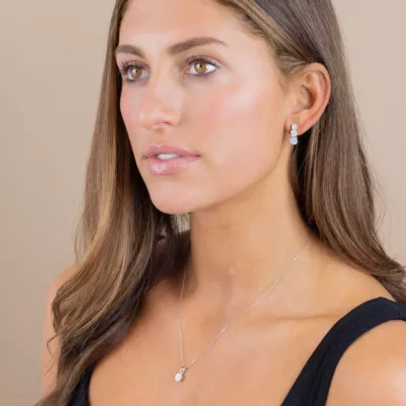 Diamond Blossom Womens 1/4 CT. T.W. Natural White Diamond 10K Gold Round 18 Inch Pendant Necklace