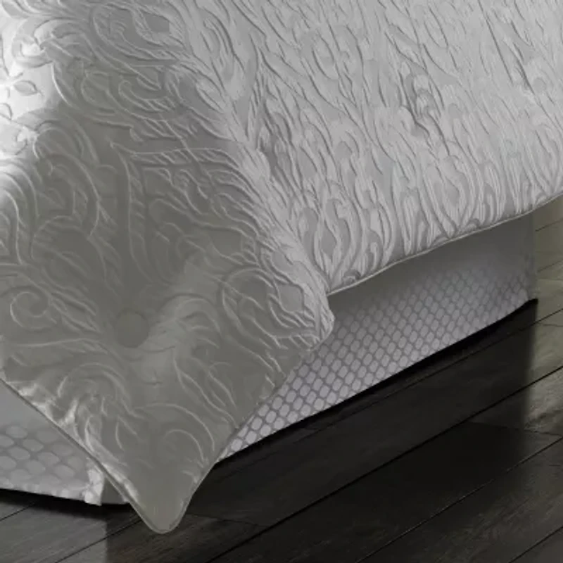 Queen Street Antonia 4-pc. Damask + Scroll Comforter Set