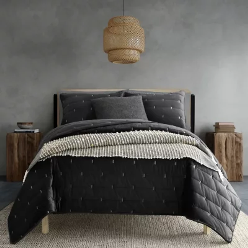 Indigo Road by Egypt Sherrod Travale Luxe Velvet 3-pc. Embroidered Quilt Set