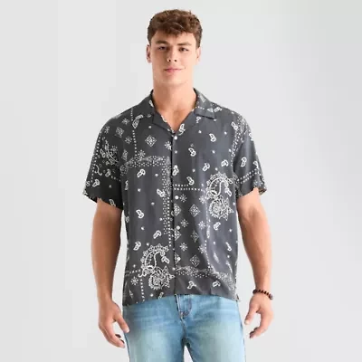 Arizona Mens Short Sleeve Relaxed Fit Button-Down Shirt