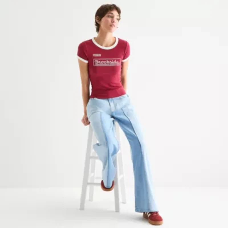 Arizona Womens Juniors Crew Neck Short Sleeve Graphic T-Shirt