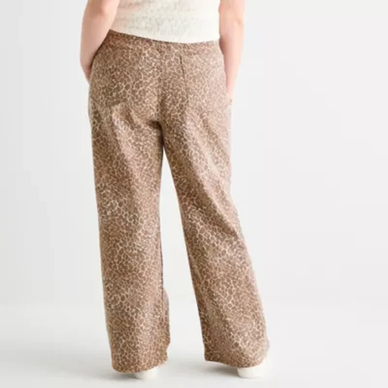 Arizona Womens Juniors Plus Low Rise Straight Leg Jean