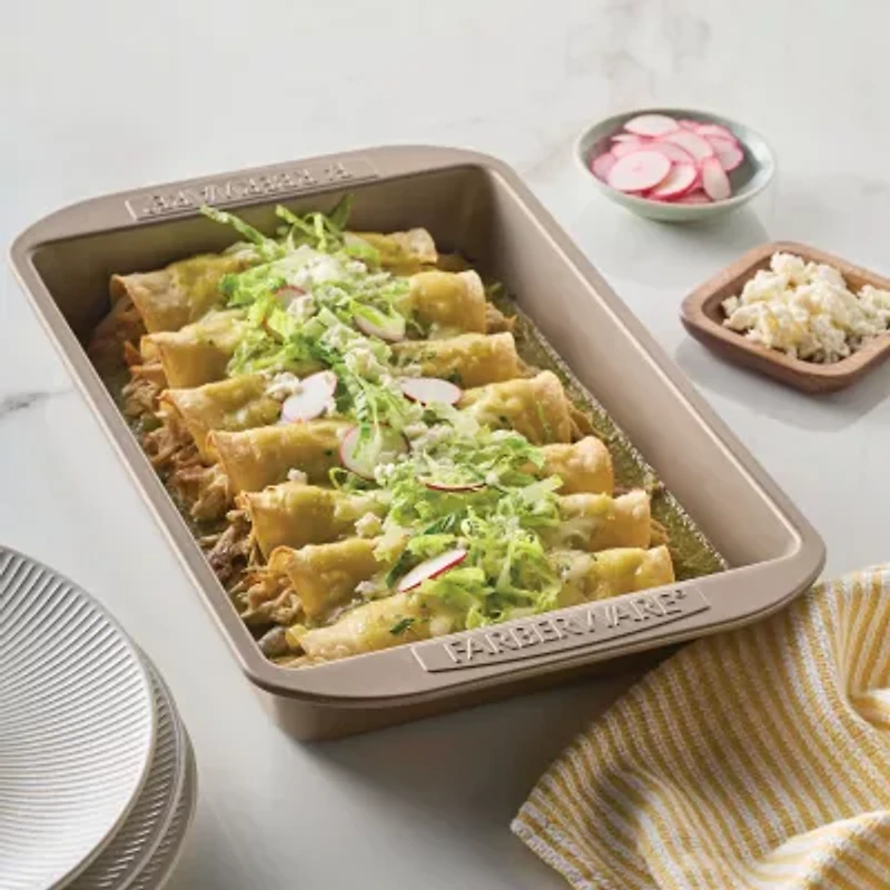 Farberware Bakeware Non-Stick 9" X 13" Cake Pan