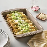 Farberware Bakeware Non-Stick 9" X 13" Cake Pan