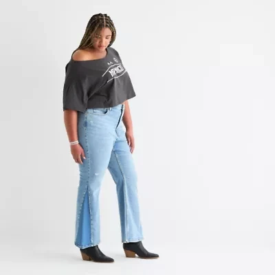 Arizona Curvy Womens Juniors Plus High Rise Flare Leg Jean