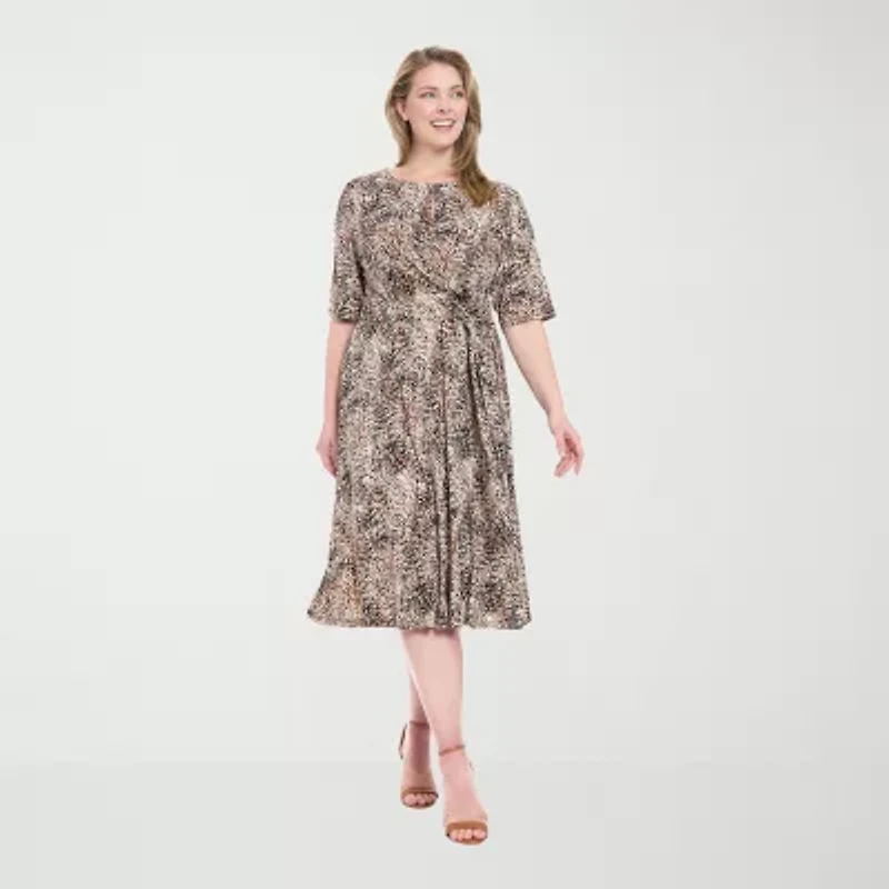 London Style Womens 3/4 Sleeve Leaf Plus Fit + Flare Dress